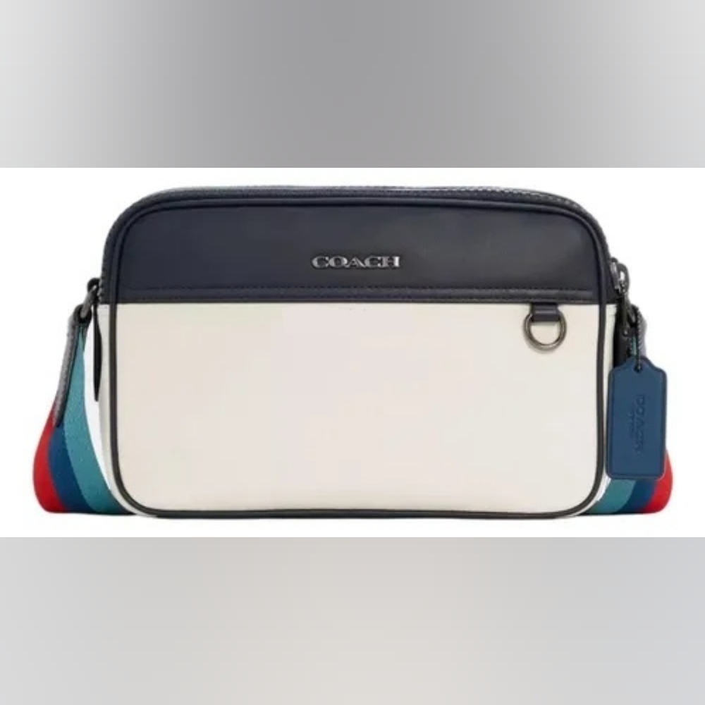 COACH Graham Crossbody Bag - Picture 3 of 14